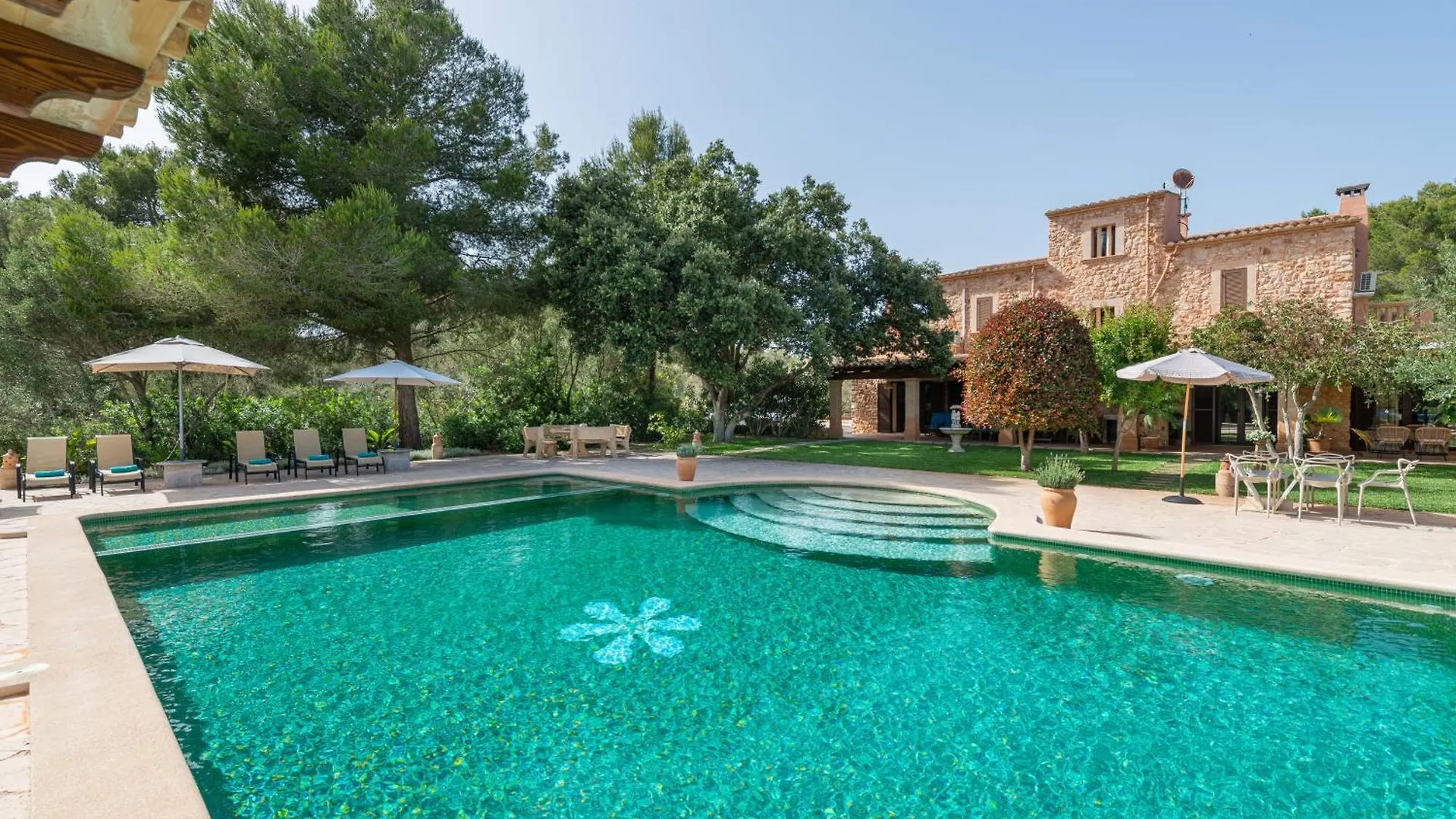 Villa New!Villa Espiga Portocolom  Spain
